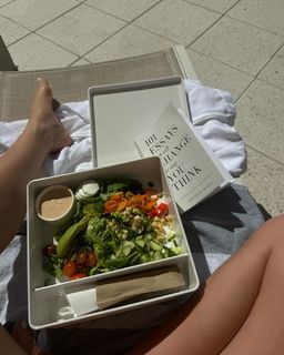 Ellie Thumann feet photo 7