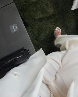 Ellie Thumann feet photo 7
