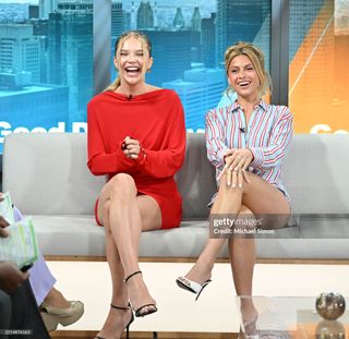 Ellie Thumann feet photo 20