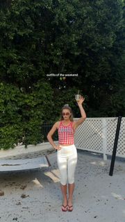 Ellie Thumann feet photo 7