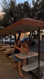 Ellie Thumann feet photo 19