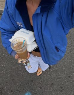 Ellie Thumann feet photo 7