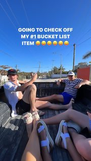 Ellie Zeiler feet photo 1