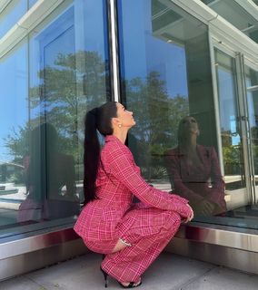 Ellie Zeiler feet photo 2
