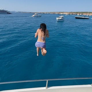 Ellie Zeiler feet photo 5