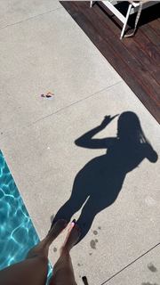Ellie Zeiler feet photo 12