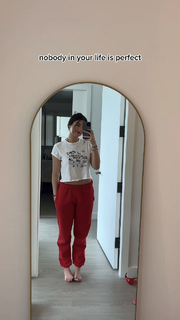 Ellie Zeiler feet photo 9
