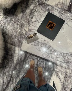 Ellie Zeiler feet photo 15