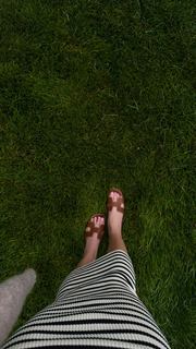 Ellie Zeiler feet photo 11