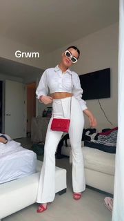 Ellie Zeiler feet photo 6