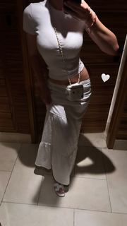 Ellie Zeiler feet photo 15
