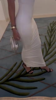 Ellie Zeiler feet photo 5