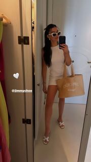 Ellie Zeiler feet photo 3