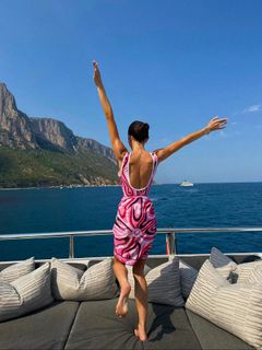 Ellie Zeiler feet photo 5
