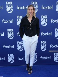 Ellyse Perry feet photo 7