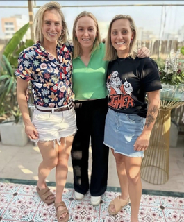 Ellyse Perry feet photo 4