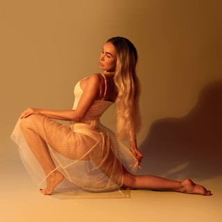 Elma Bayliss feet photo 15