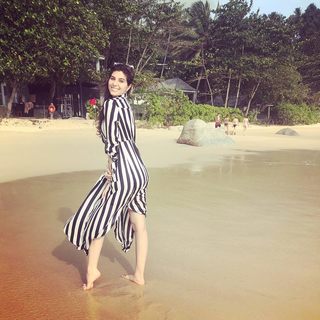 Elnaaz Norouzi feet photo 18