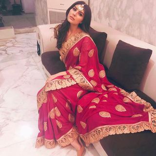 Elnaaz Norouzi feet photo 9