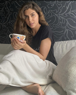 Elnaaz Norouzi feet photo 19