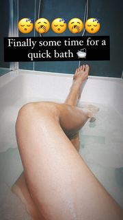 Elnaaz Norouzi feet photo 18