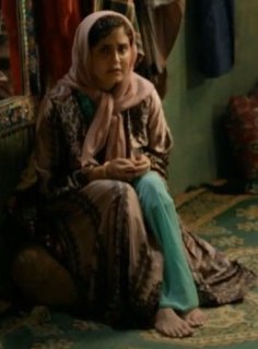 Elnaz Shakerdoost feet photo thumbnail