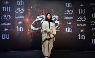 Elnaz Shakerdoost feet photo thumbnail