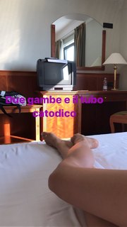 Elodie feet photo thumbnail