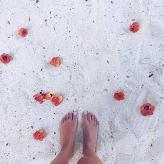 Elodie feet photo thumbnail