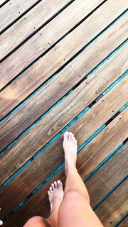 Elodie feet photo thumbnail