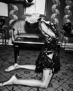 Elodie feet photo thumbnail