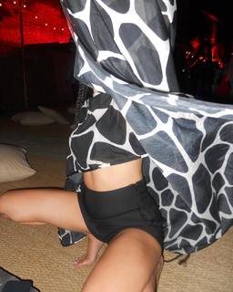 Elodie feet photo thumbnail