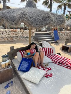 Elodie feet photo thumbnail