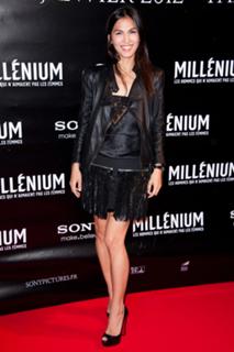 Elodie Yung feet photo thumbnail