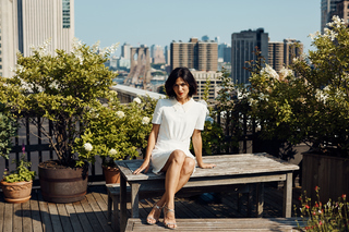 Elodie Yung feet photo thumbnail