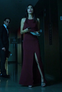 Elodie Yung feet photo thumbnail