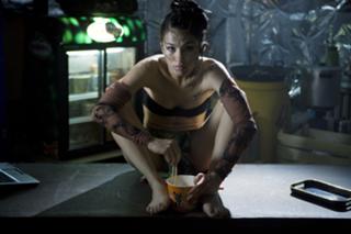 Elodie Yung feet photo thumbnail
