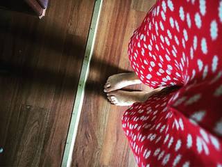 Eloise Mumford feet photo 13