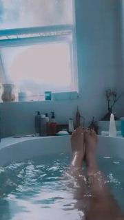 Eloise Smyth feet photo 15