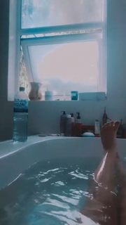 Eloise Smyth feet photo 14