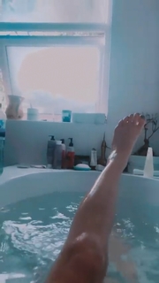 Eloise Smyth feet photo 12