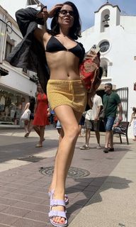 Elouise Eftos feet photo 4