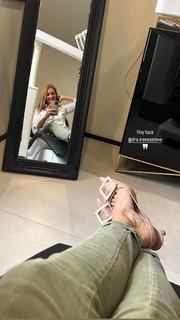 Elsa Anka feet photo 8