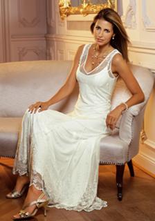 Elsa Benitez feet photo 8