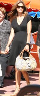 Elsa Benitez feet photo 11
