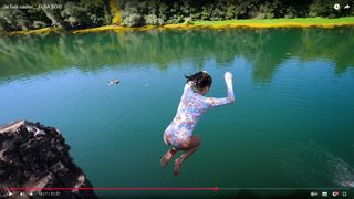 Elsa Bois feet photo thumbnail