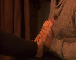 Elsa Esnoult feet photo 3