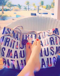 Elsa Esnoult feet photo 11