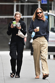 Elsa Hosk feet photo thumbnail