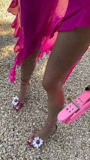 Elsa Hosk feet photo thumbnail